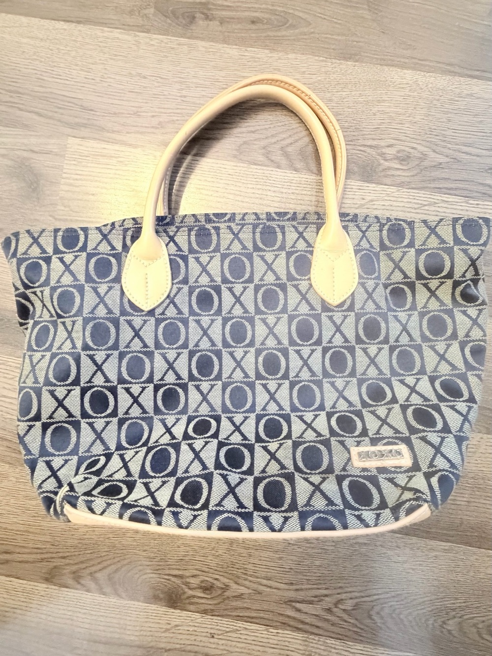 XOXO Blue Patterned Shoulder Tote with Cream Handles